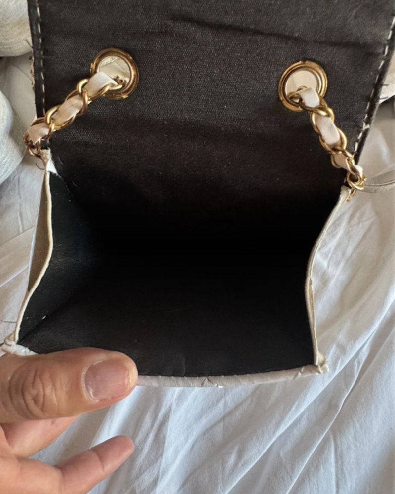 Bolsa pequena util para levar para festivais