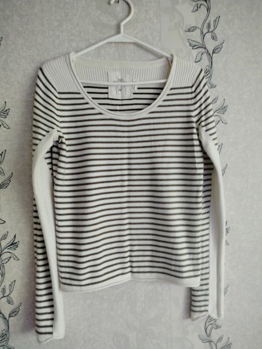 Sweterek bluzeczka w paseczki