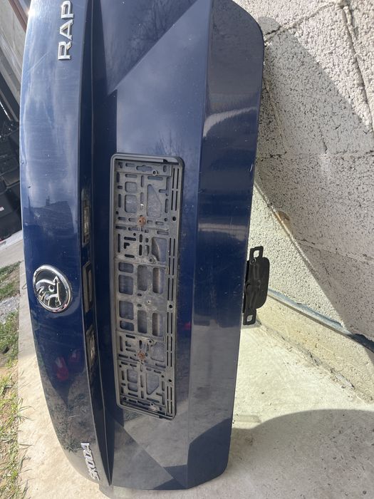 Кришка багажника Skoda RAPID задня ляда шкода рапід