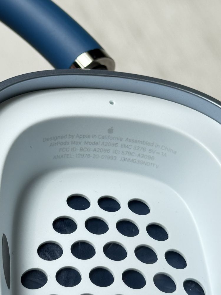 Оригінальні Airpods Max Sky Blue with Smart Case