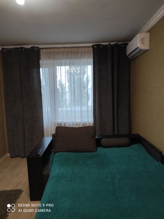 Подобова оренда 2-кім. район Леваневського.