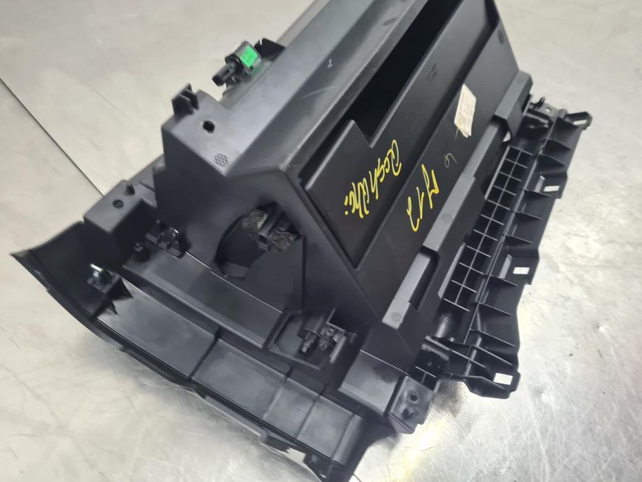 Porta luvas NISSAN Qashqai III (J12)