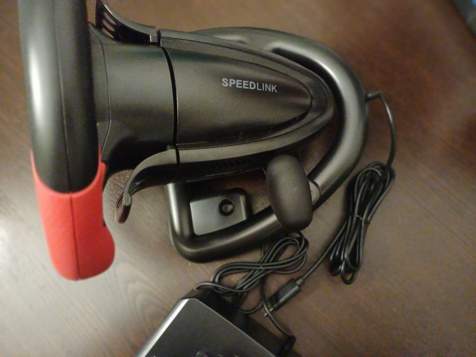 Volante para jogos PC e consola. Como novo.