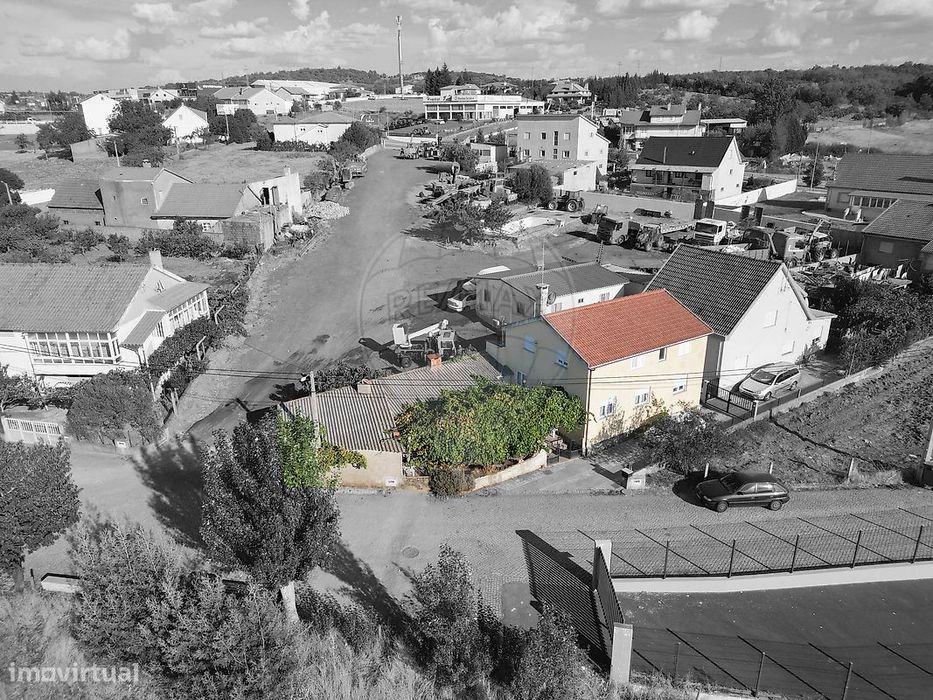 Moradia T5 para venda