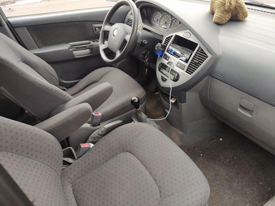 Продам Кіа карєєн