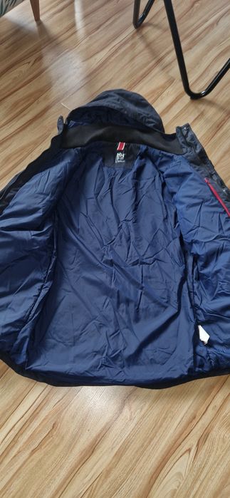 Helly Hansen kurtka męska ocieplena roz.L  super stan