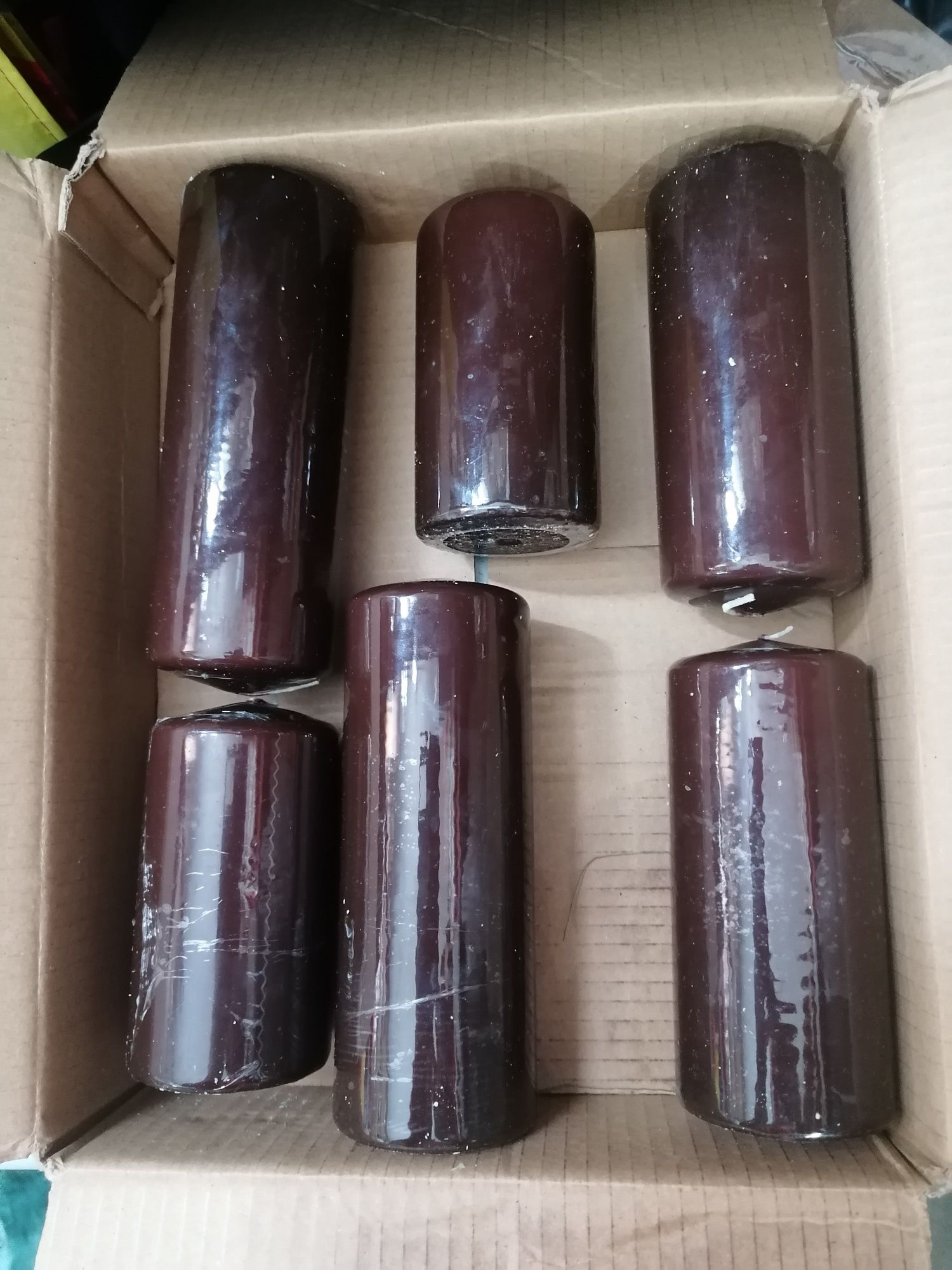 Velas novas para desocupar