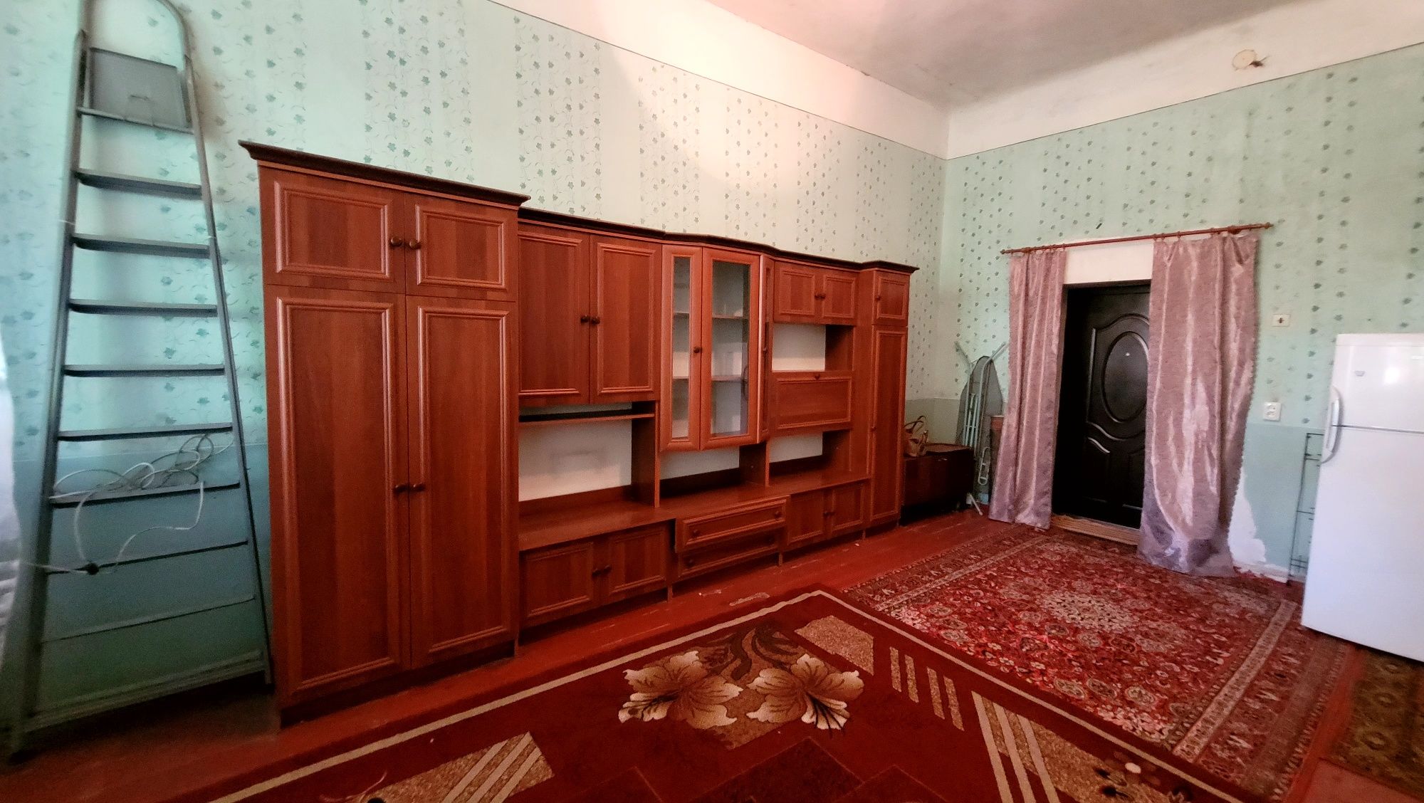 Продам гостинку 24.5м на 2м эт, Героев Харькова, 122, метро Заводская