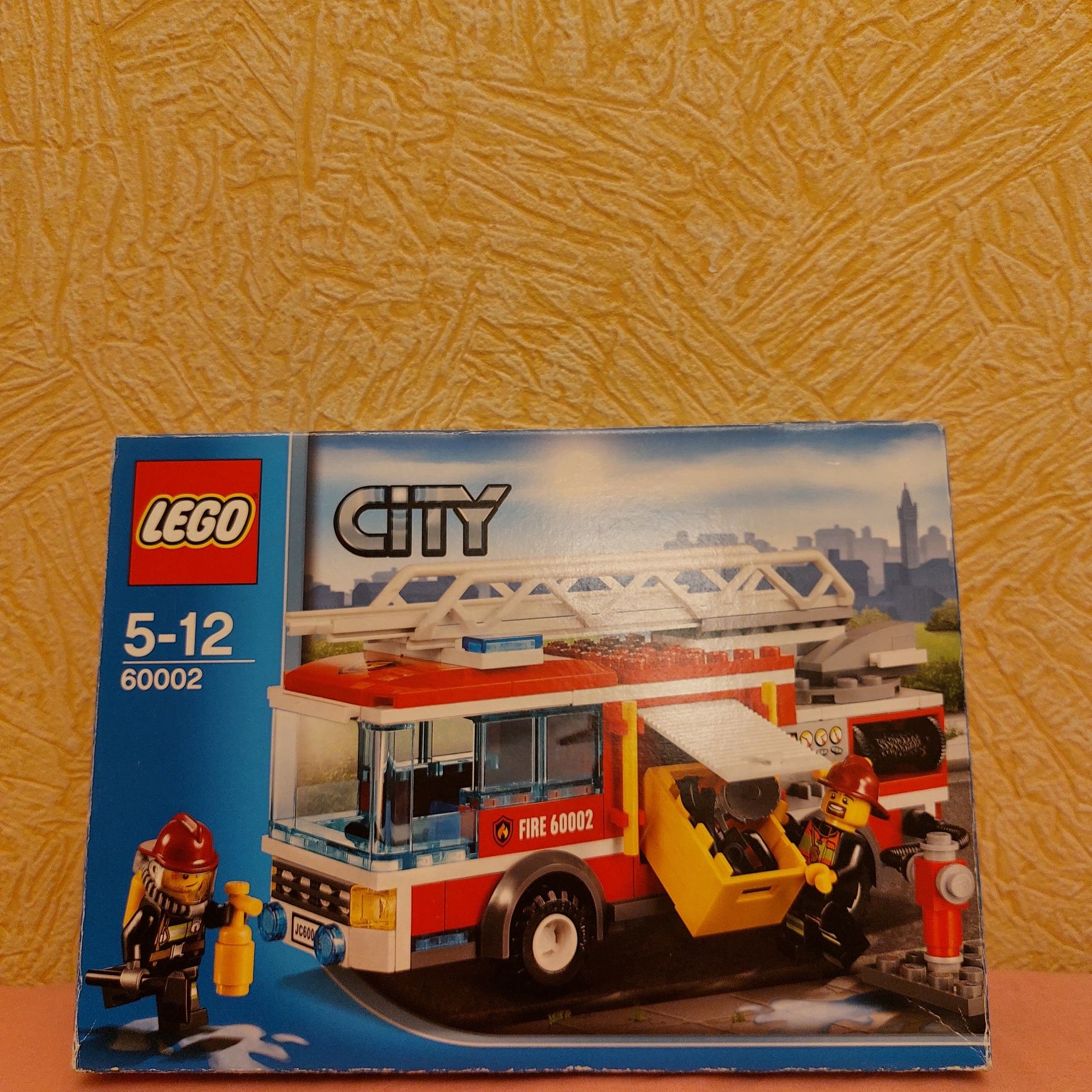 Lego  City Wóz Strażacki  60002 z 2013 r. Kompletny zestaw