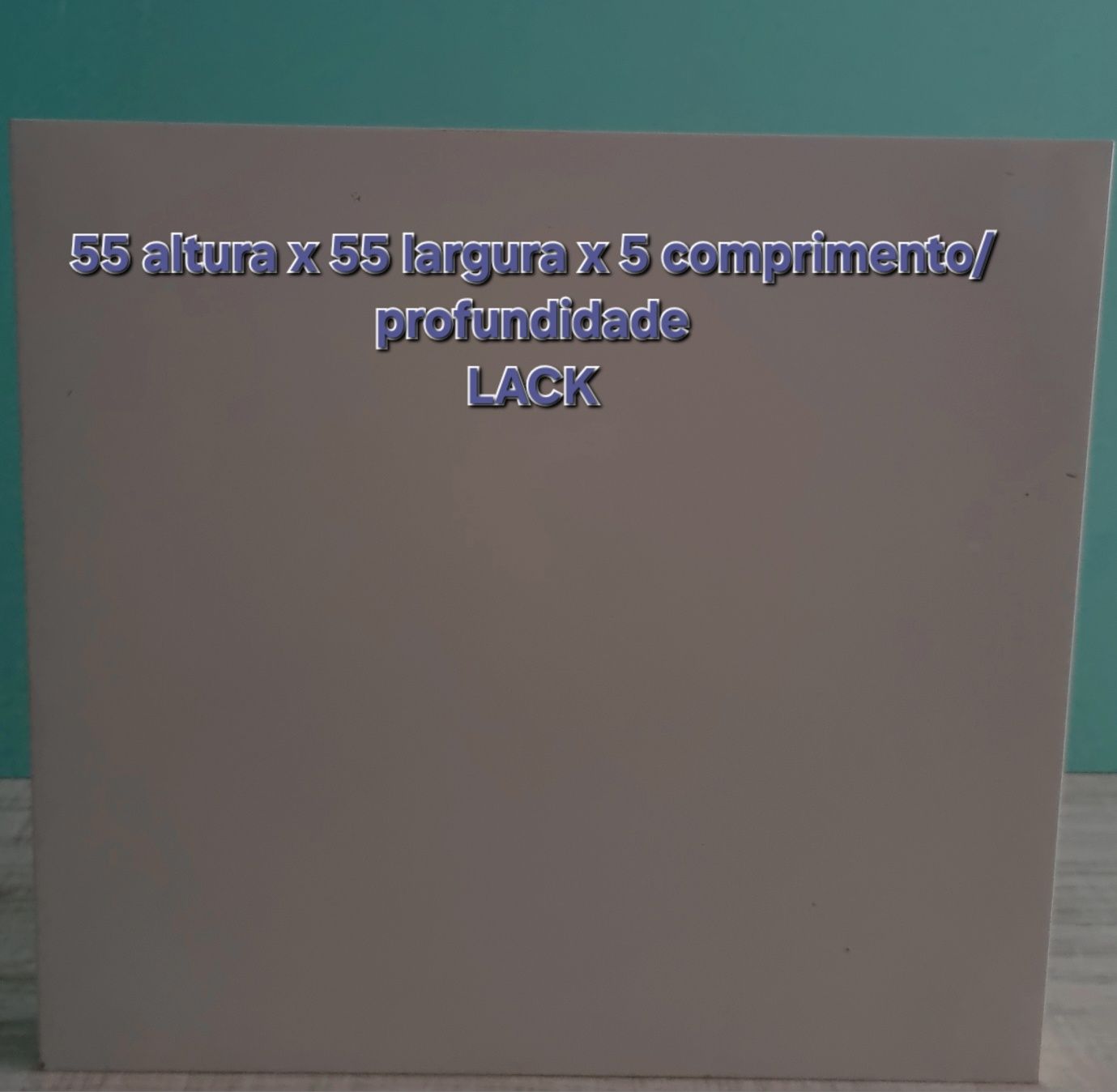 LACK da IKEA pouco usada