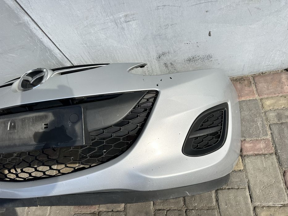 Бампер передний Mazda 2