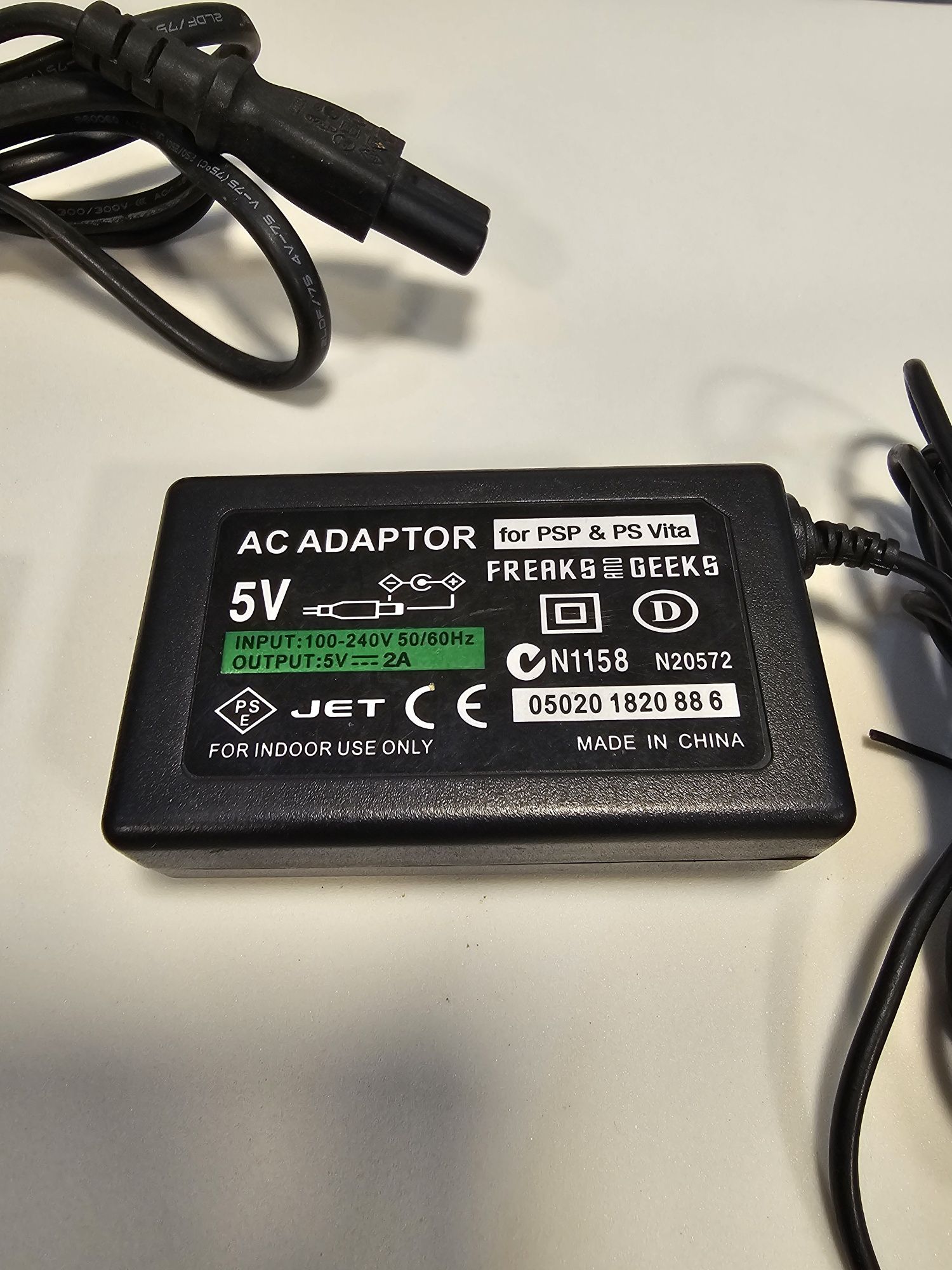 Playstation TV .

Com cabo hdmi 
Transformado