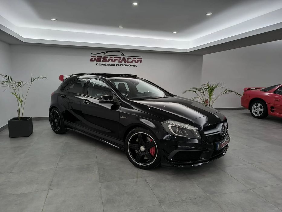 Mercedes-Benz A 45 AMG 4Matic Speedshift 7G-DCT