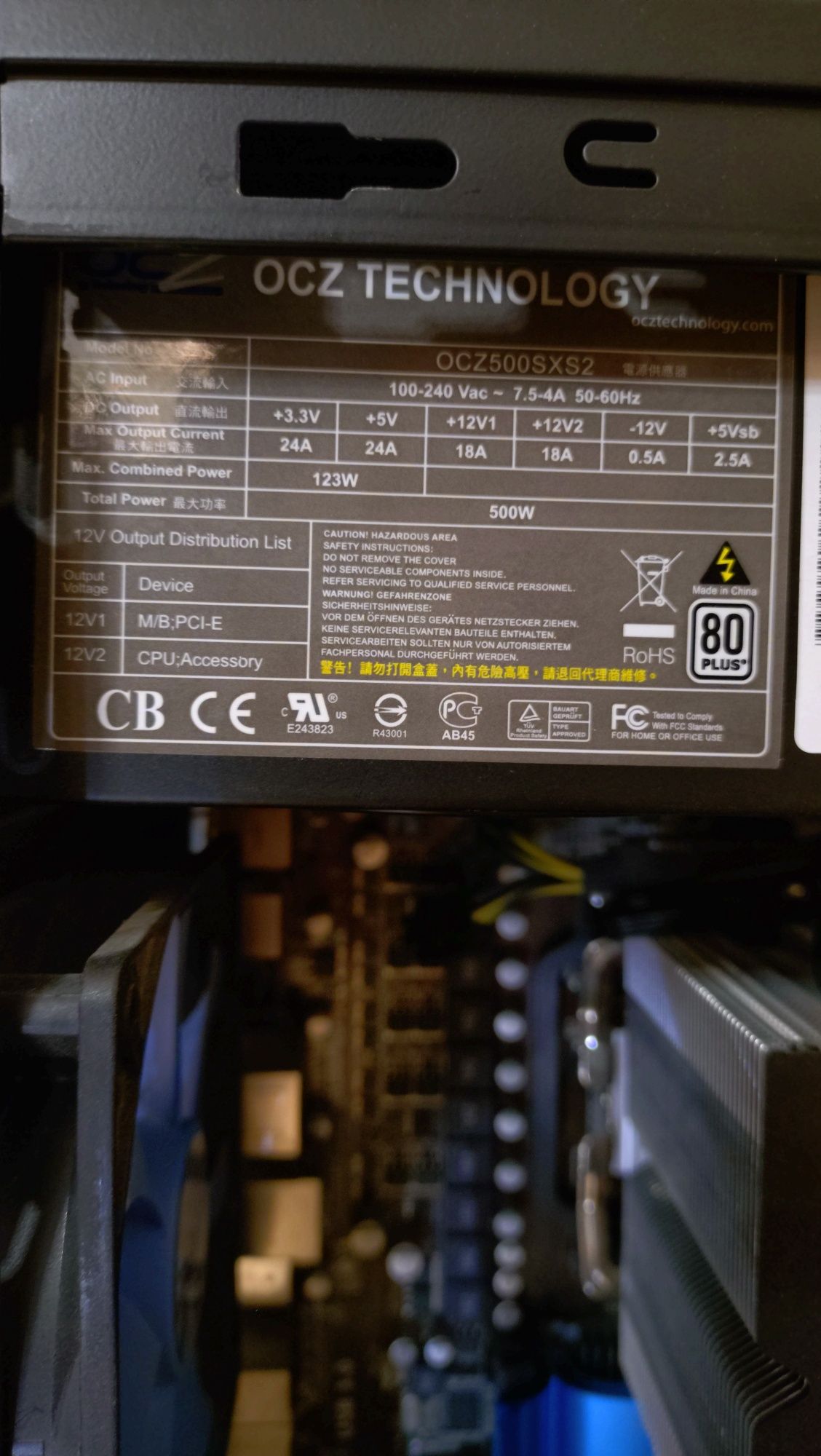 Komputer PC Phenom II x4 965, 9800GT 1GB, 8GB RAM