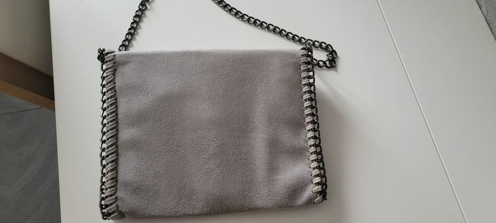 Elegancka torebka, szara z połyskiem