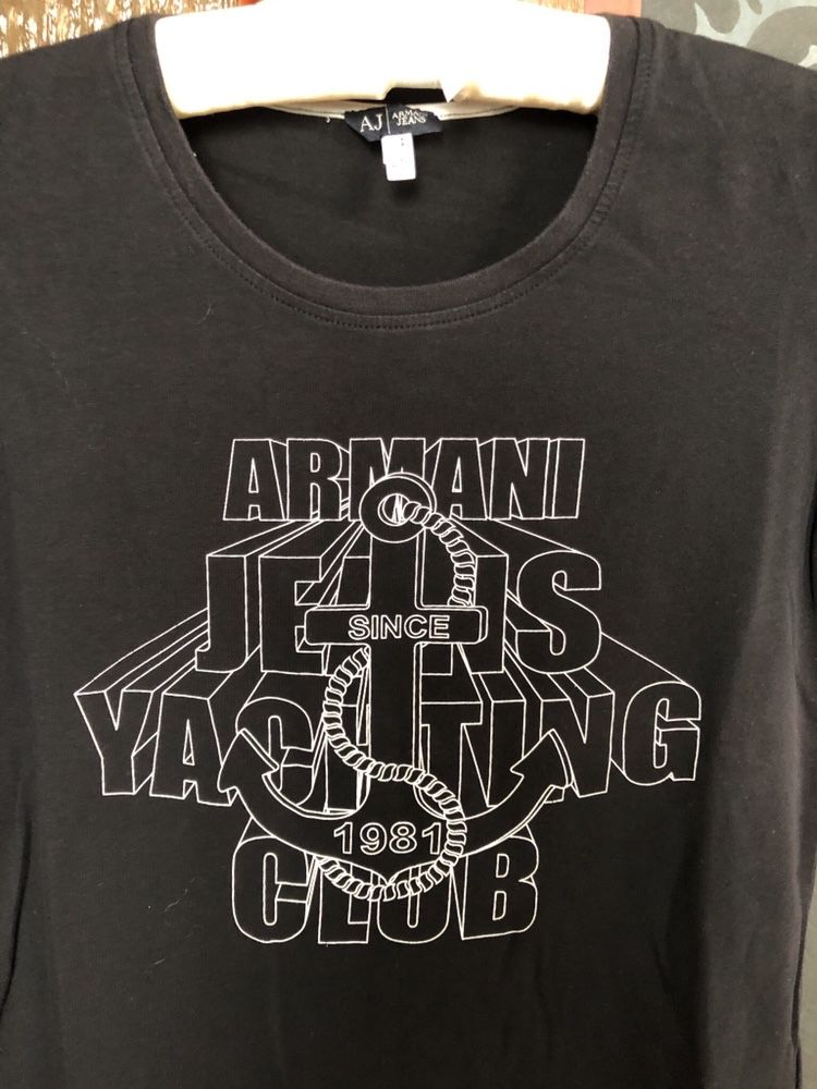 Piękna,oryginalny T-shirt Armani Jeans !