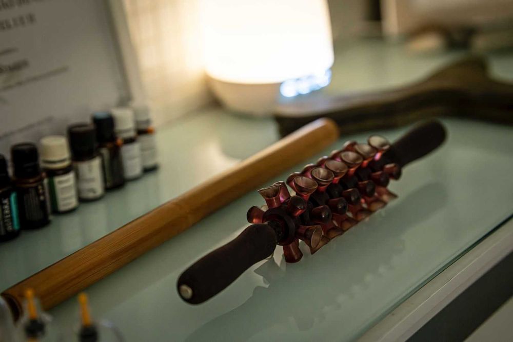 Massagem Terapêutica  e Estética avançada