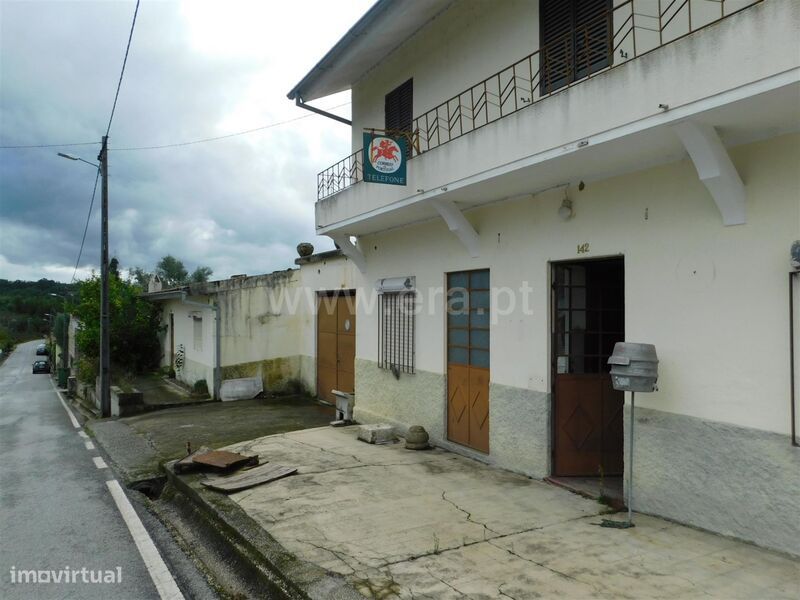 Moradia T4 / Seia, Tourais e Lajes