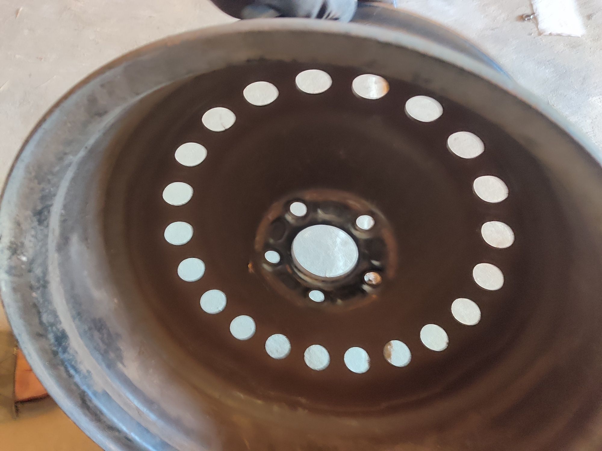 Диски металеві r16 ford 5.108