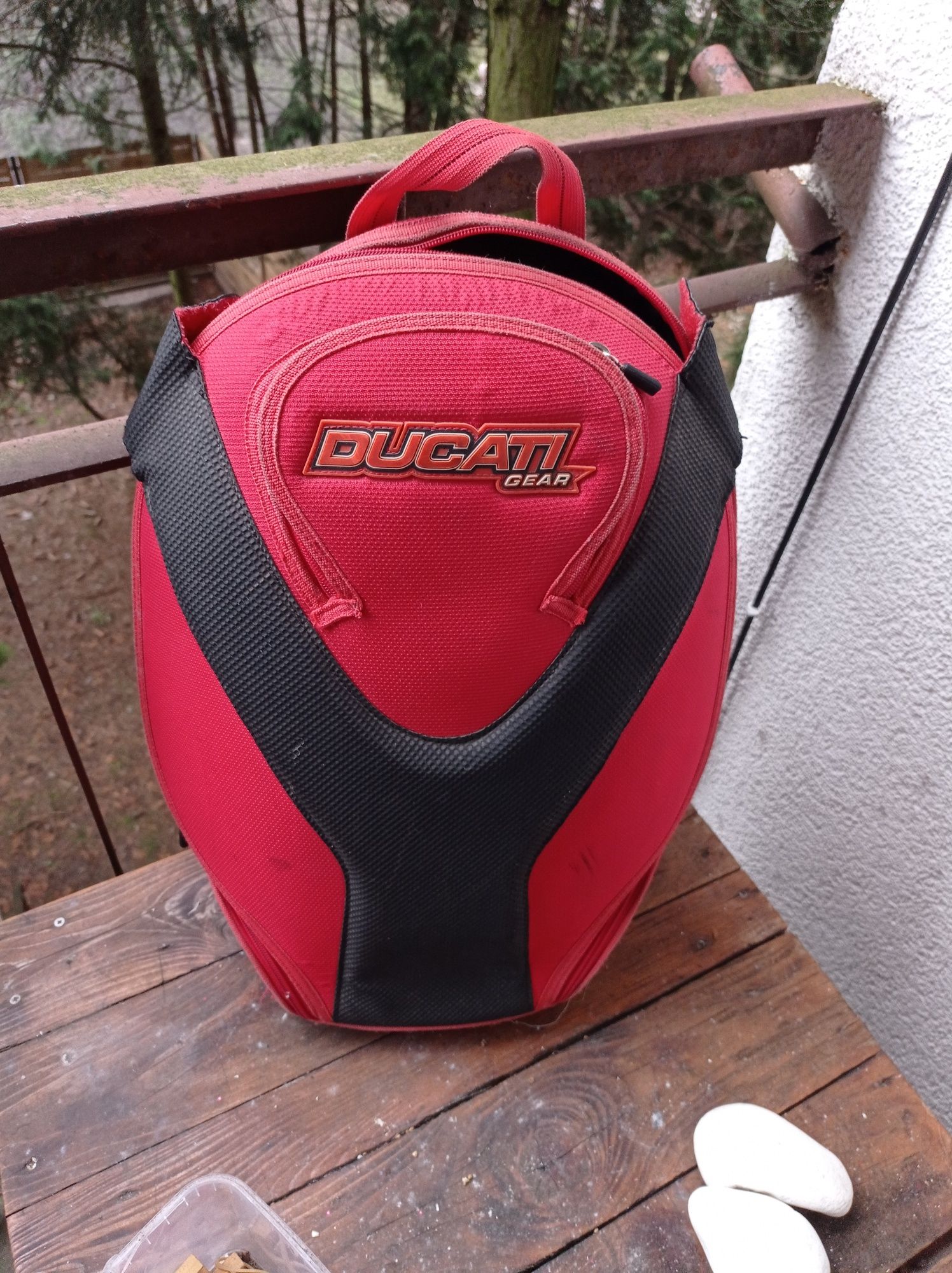 Sprzedam plecak motocyklowy Ducati