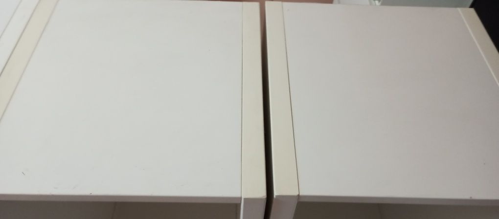 Szafki stojące,do powieszenia ikea trzy sztuki