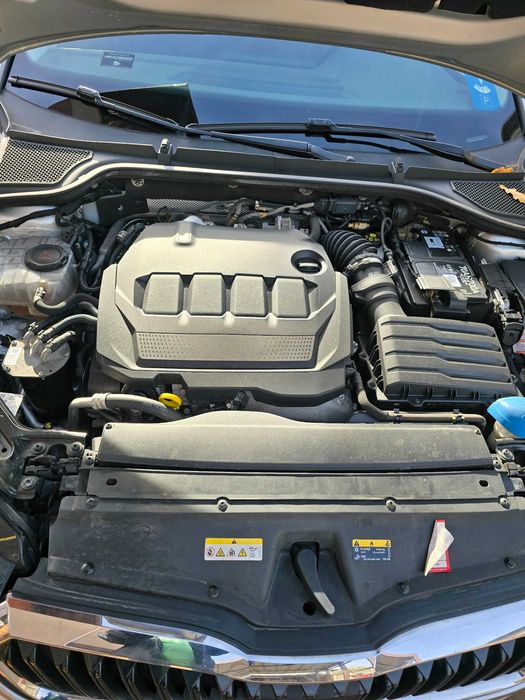 Skoda octavia 4 ambition kombi 2.0 tdi 6 biegów