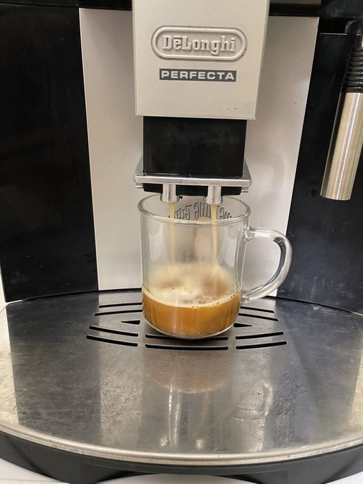 Кофемашина Delonghi Perfecta ESAM 5400 Кавомашина Delonghi