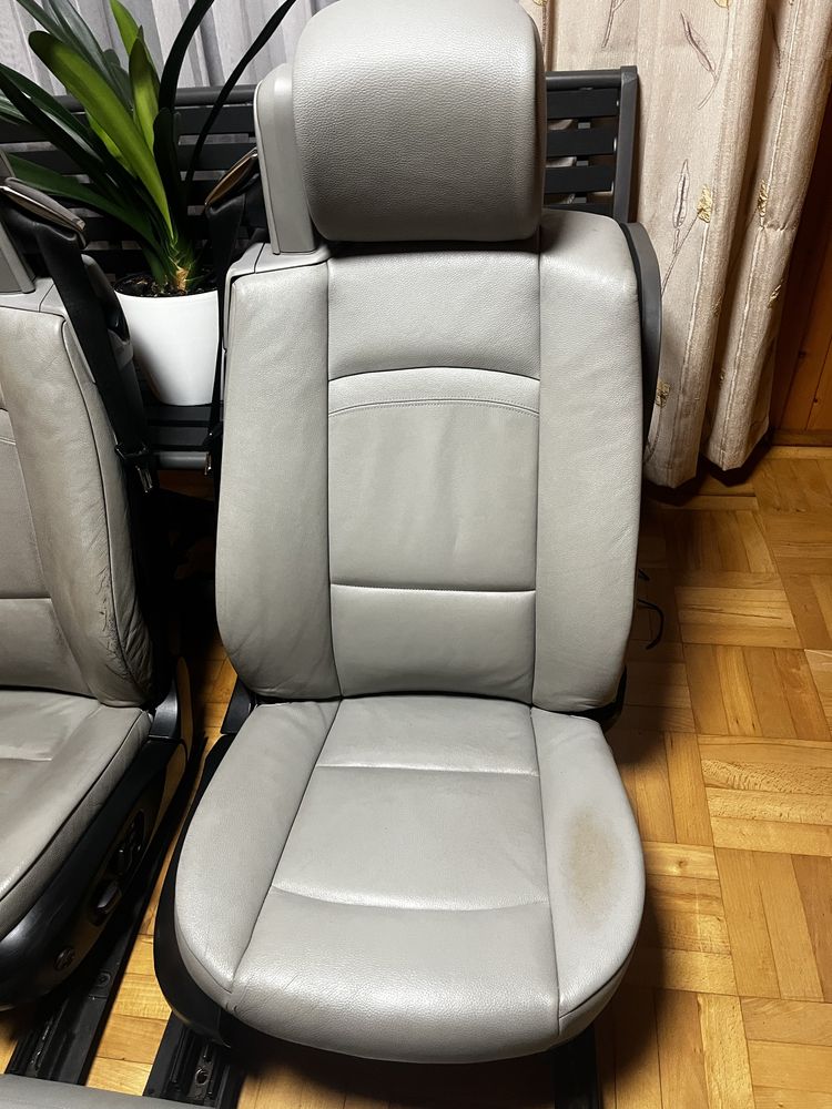 Kremowe Fotele E93 | Wnętrze BMW E93