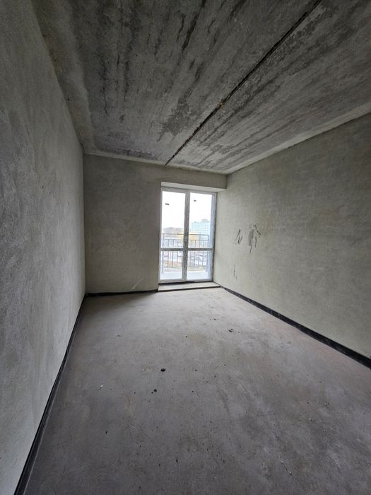 Продам 2-кімнатну квартиру у Новобудові