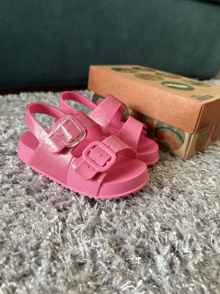 Дитячі сандалі Melissa
