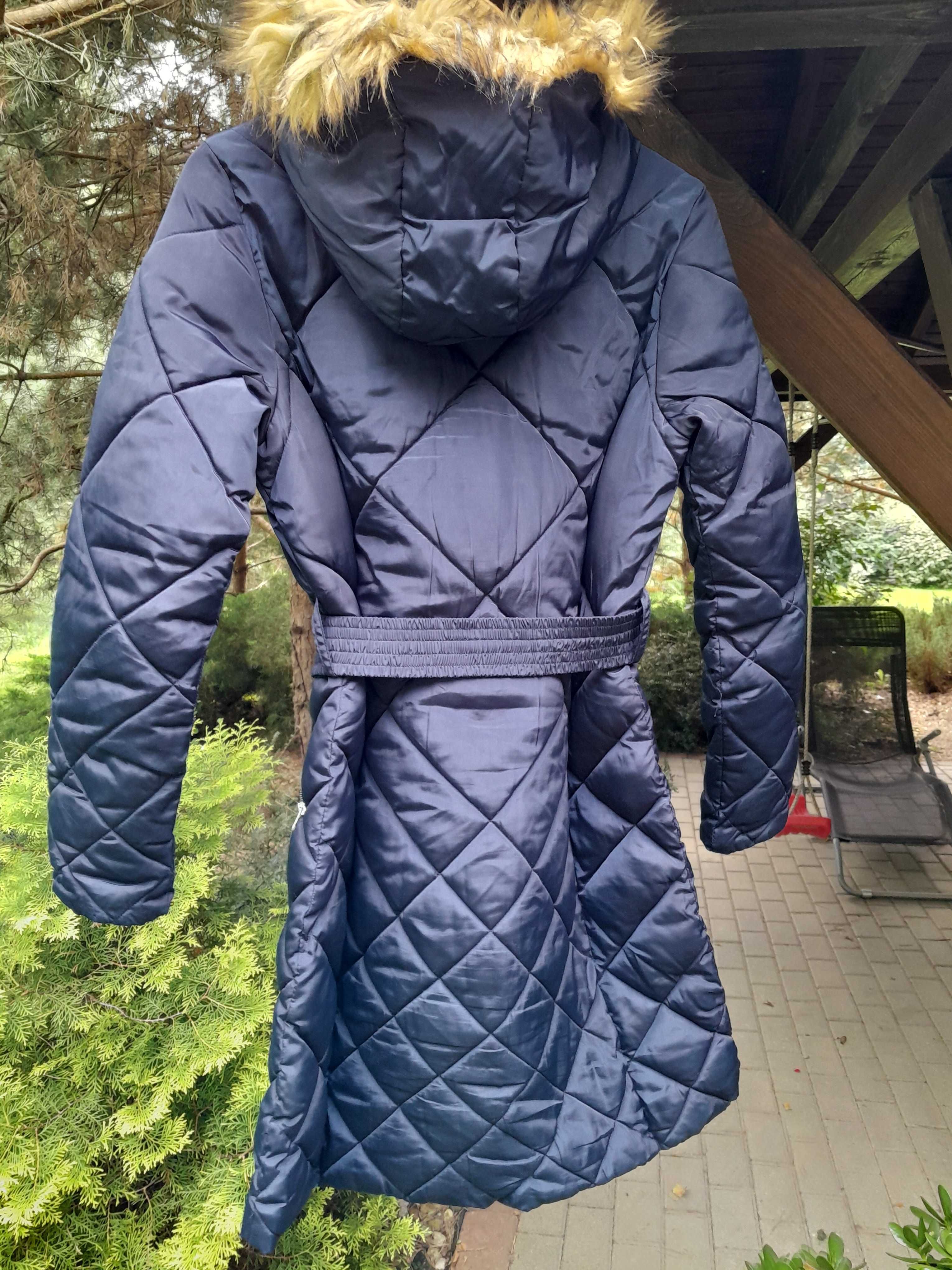Kurtka zimowa 38