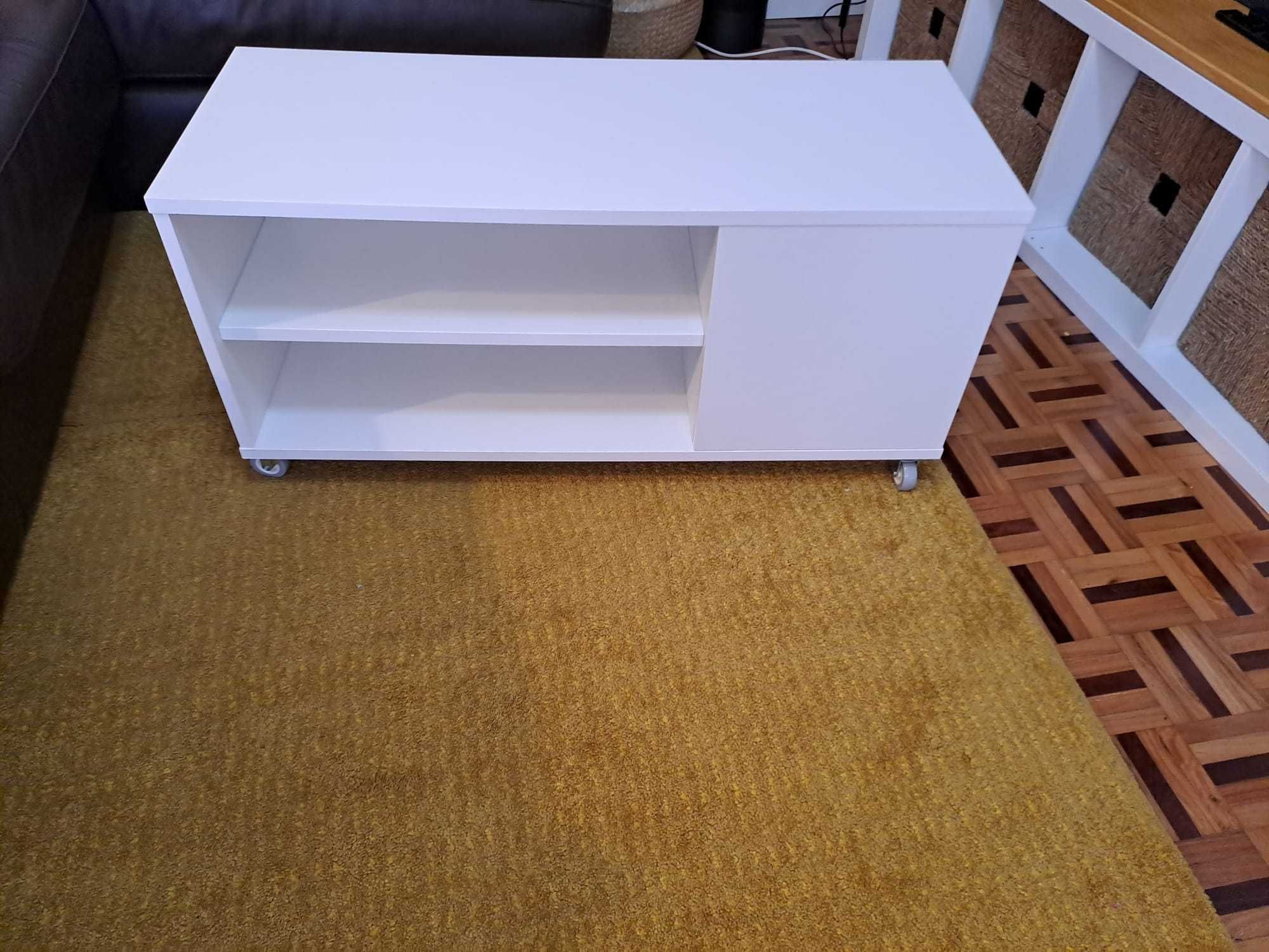 Móvel de apoio Vihals Ikea branco como novo