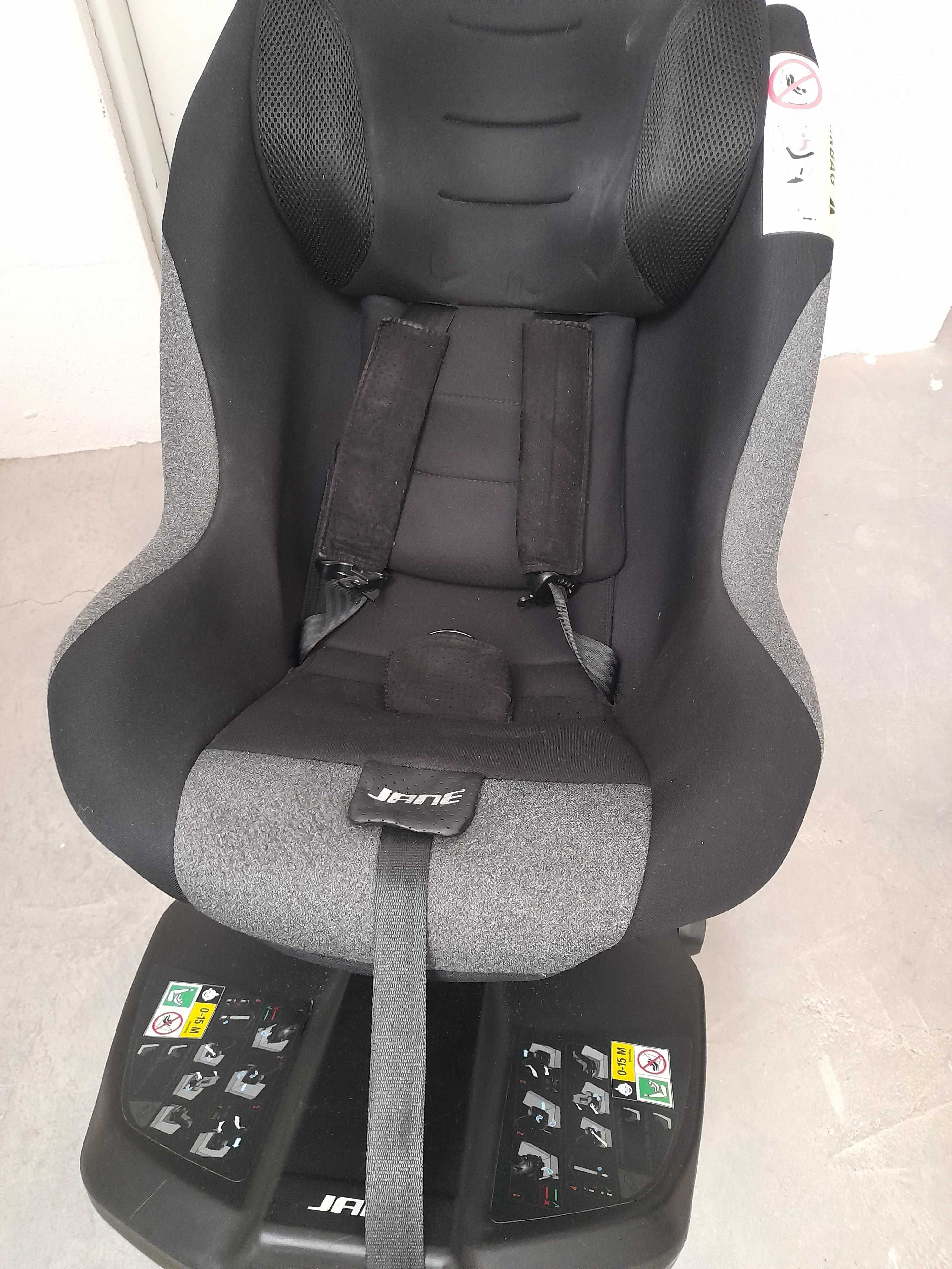 Cadeira Auto com isofix, marca Jane Gravity Isize