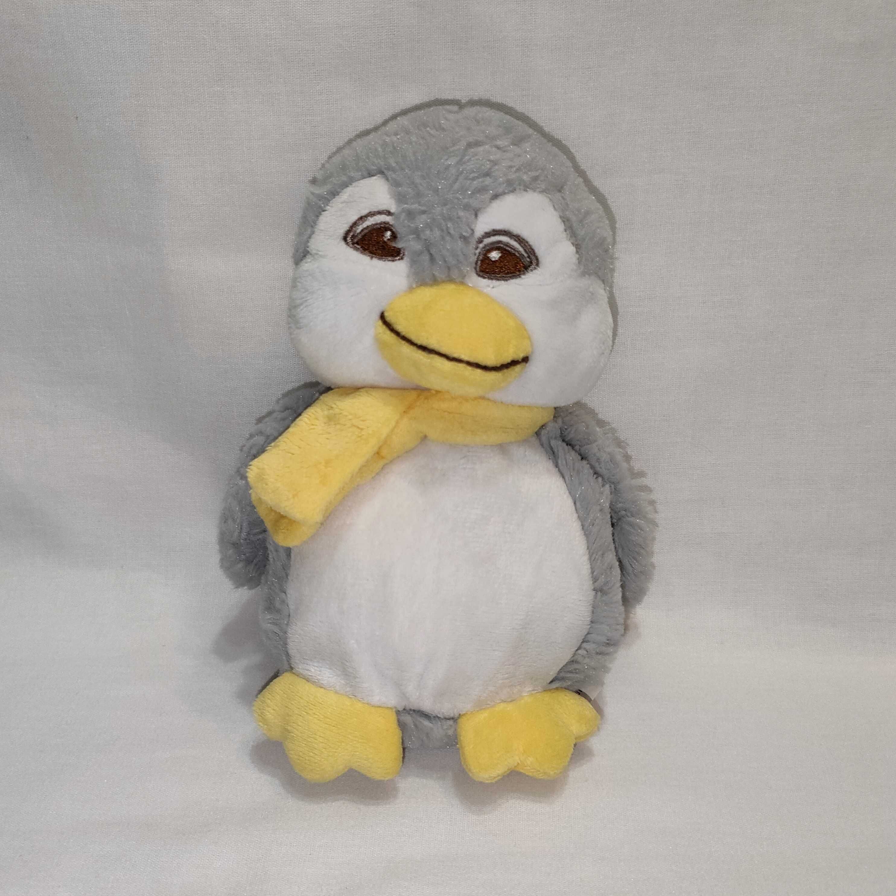 Maskotka Pingwin w szaliku 18 cm / M122
