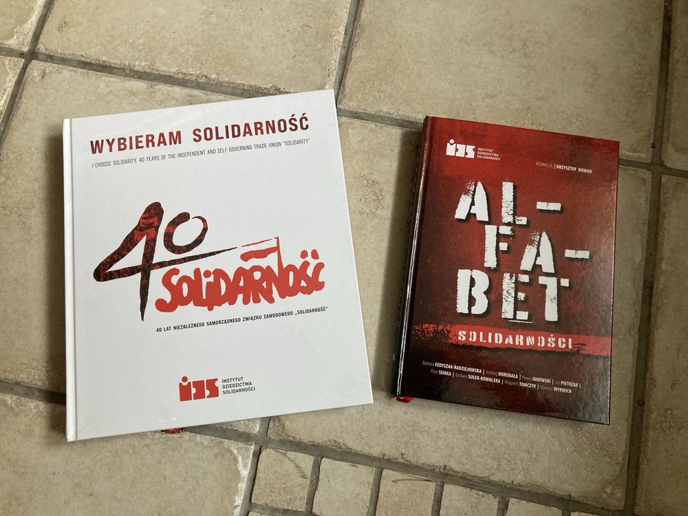 Dwie ksiażki Solidarność