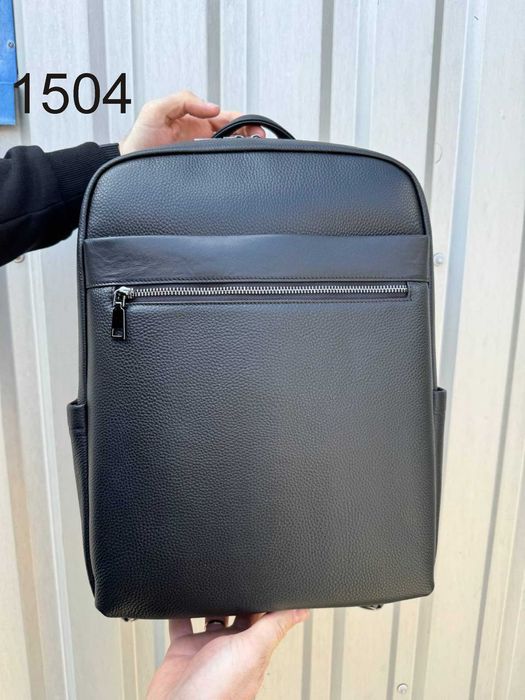 Рюкзак місткий чорний з натуральної шкіри/ Кожаный городской рюкзак