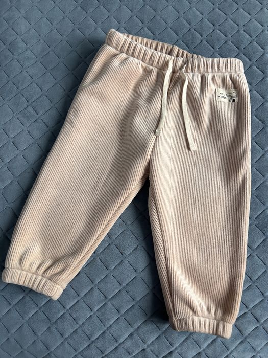 Утеплені бежеві штани «ZARA»