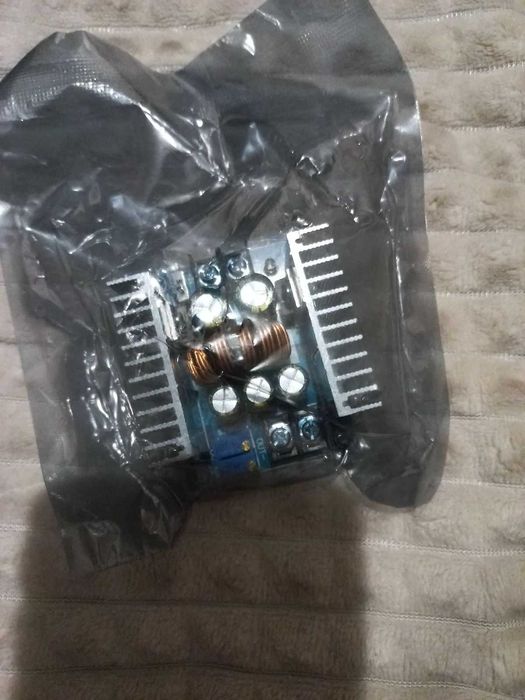 Знижувальний перетворювач DC 20A 300W Понижающий преобразователь