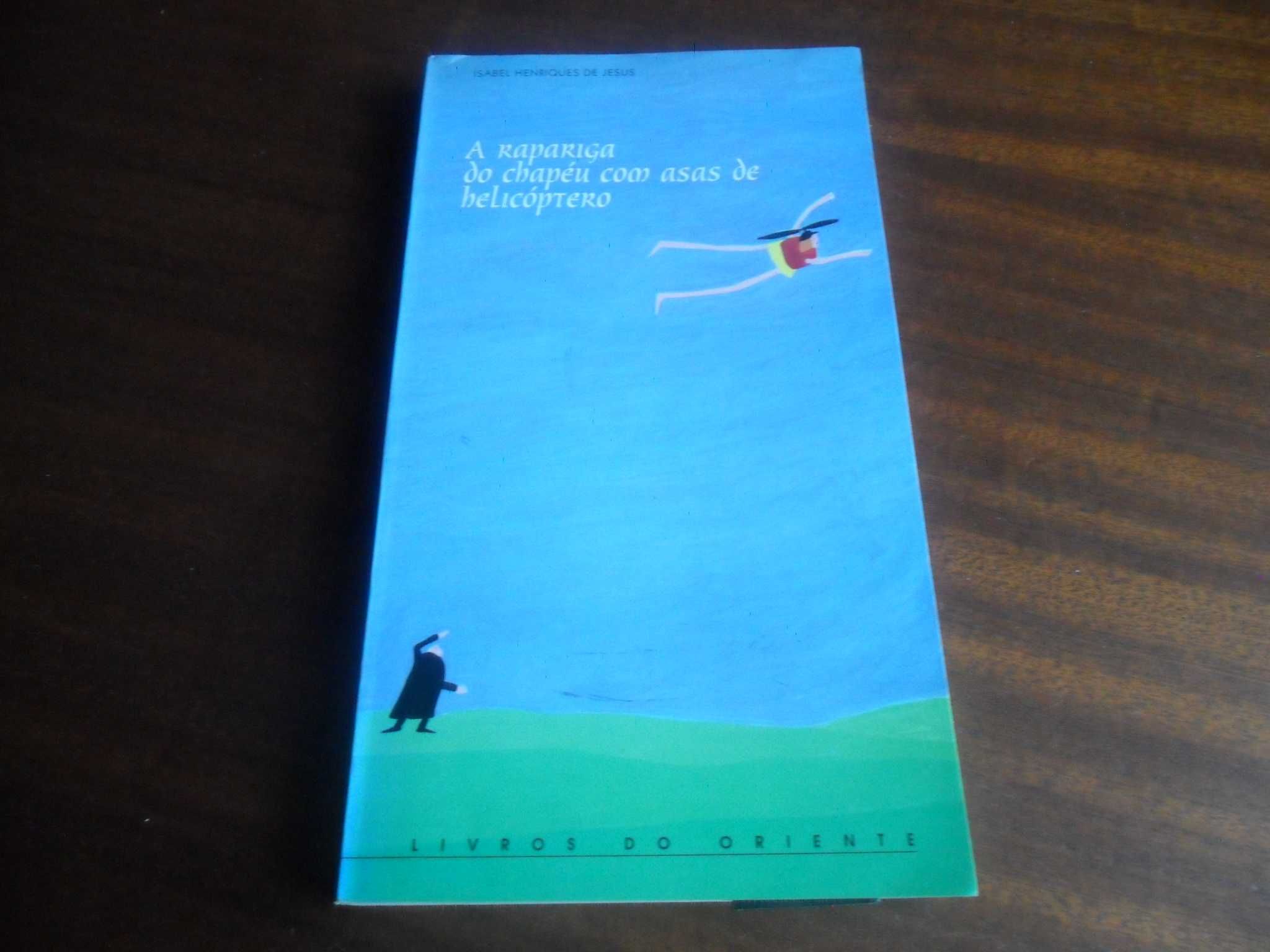 "A Rapariga do Chapéu com Asas de Helicóptero" de Isabel H. de Jesus