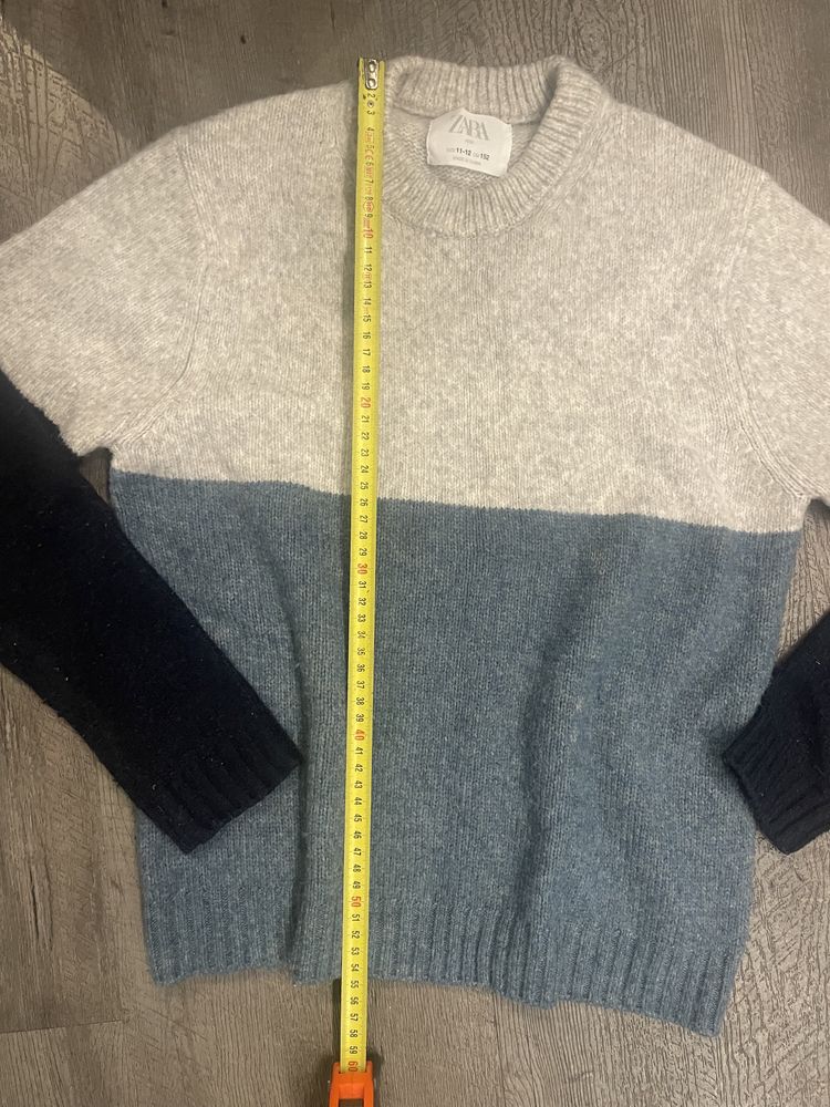 Zara chlopiecy swetr 152
