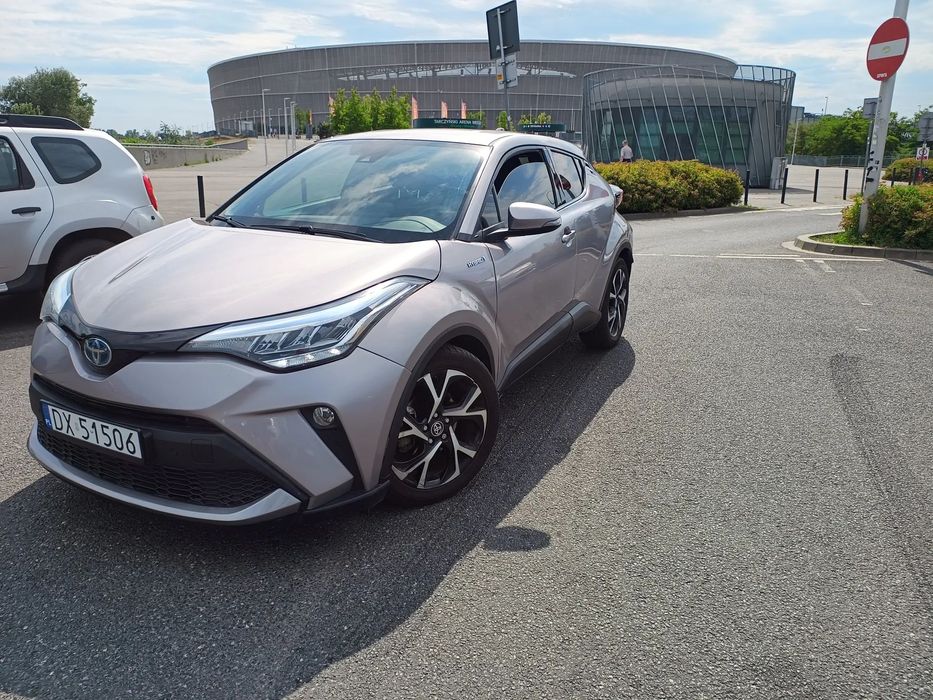 Toyota C-HR LIFT 1.8 hybryda, zadbany 92000 km 17 cali