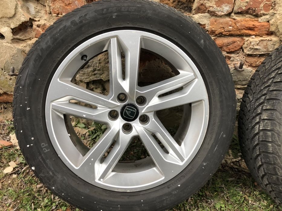 Koła/felgi z oponami oryginalne Range Rover 235/55/19