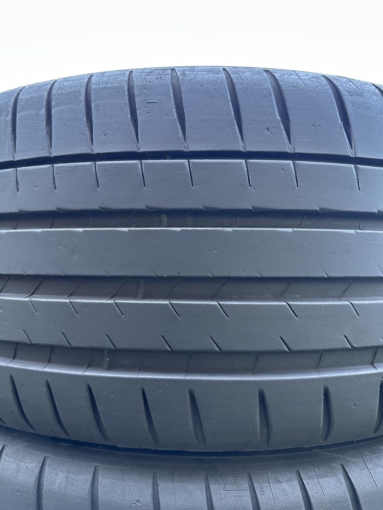 255/45/20 Michelin Pilot Sport 4S