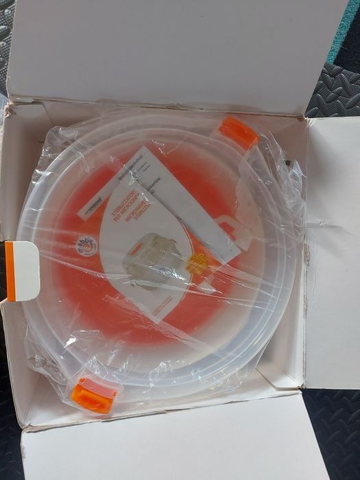 Sterylizator do mikrofalówki na butelki