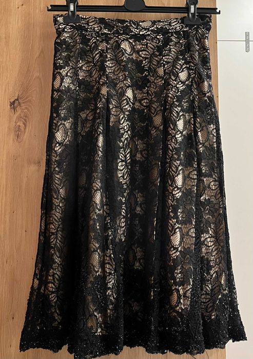 Spódnica midi Pabia