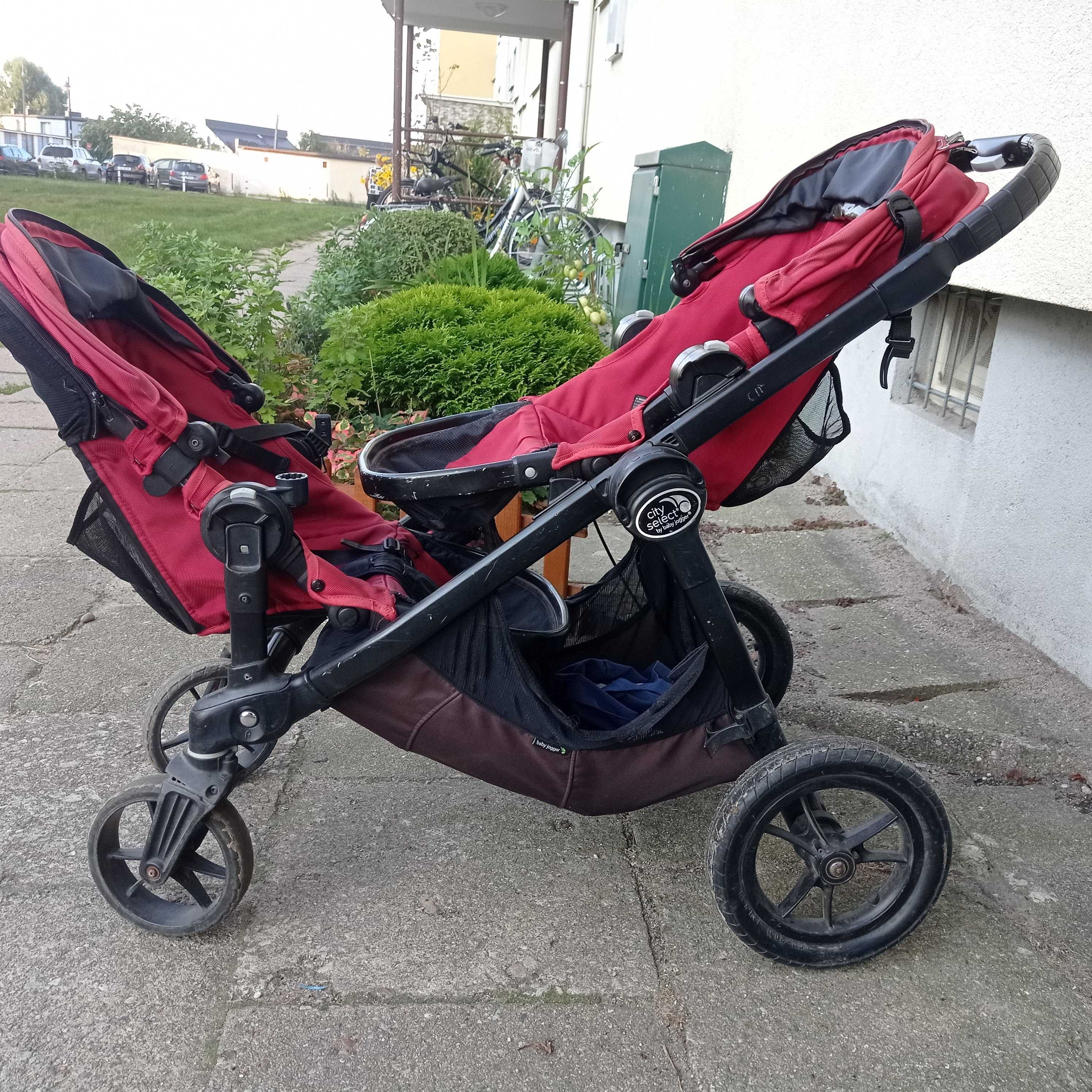 wózek BABY JOGGER CITY SELECT 2 DOUBLE czerwony bliźniaki, rok po roku