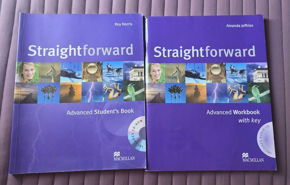 Manual académico + livro de exercícios + CDs "Straightforward" (ING)