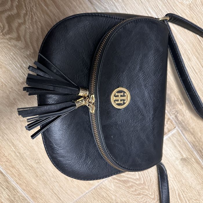 Damska czarna torebka TH