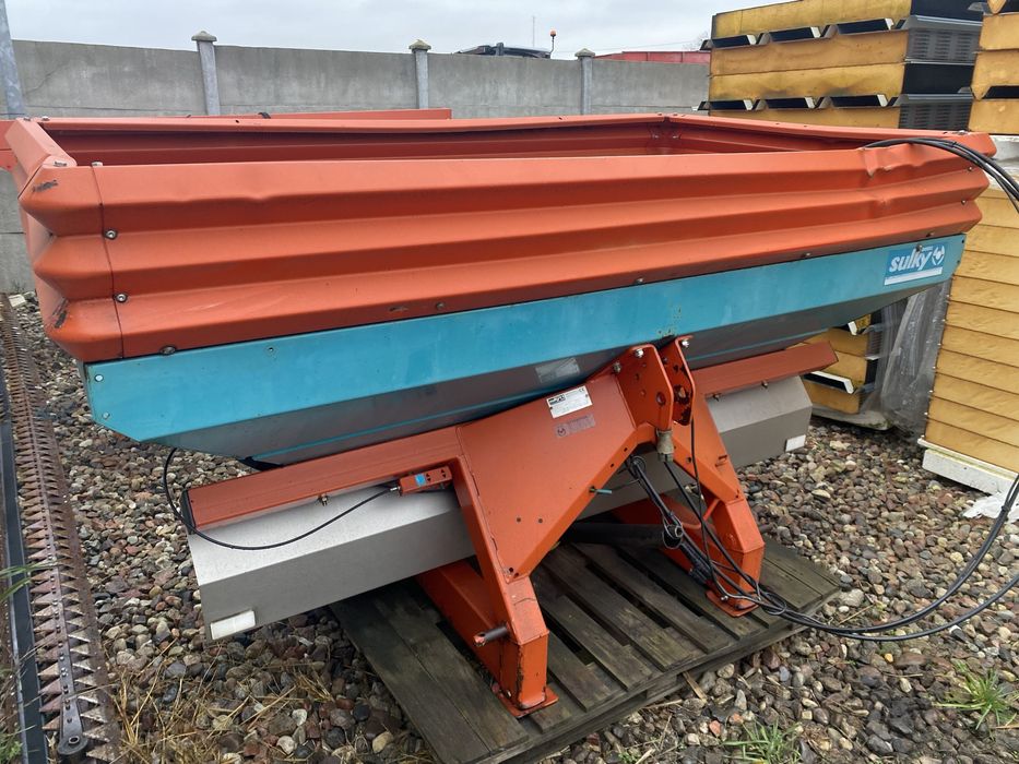 Rozsiewacz Nawozu SULKY DPX Prima . Sprowadzony