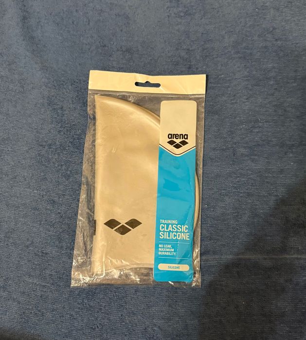 Шапочка для плавання arena